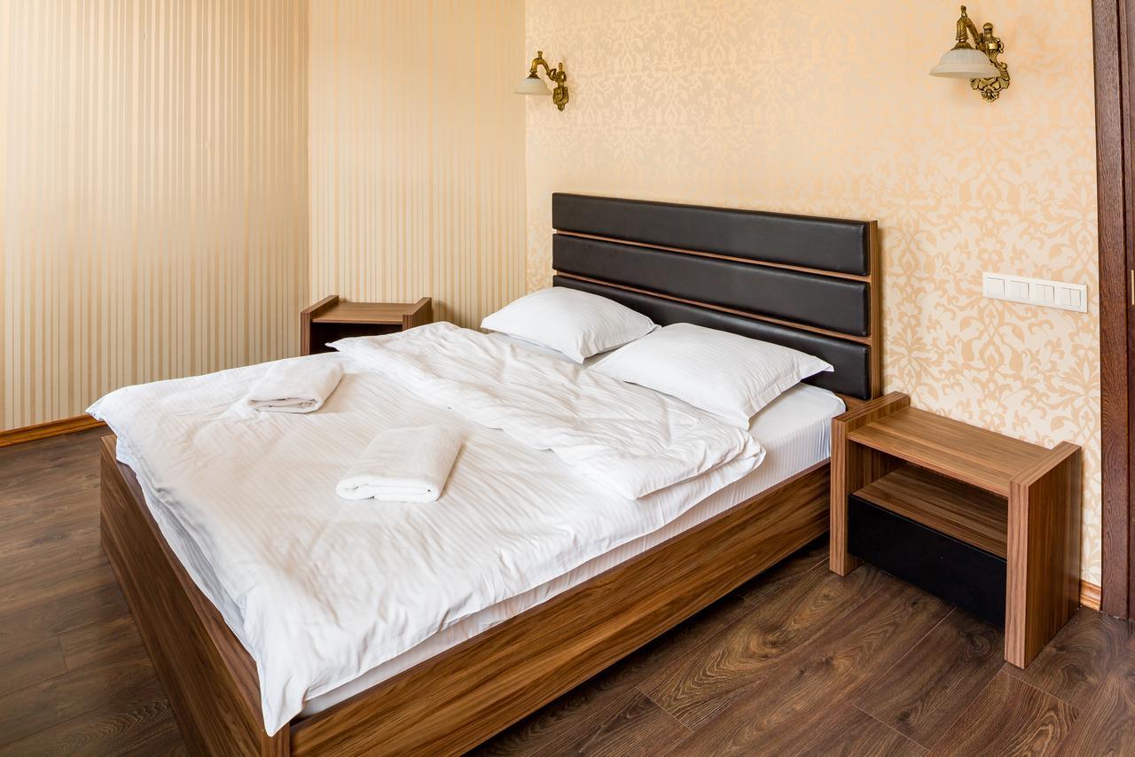 Leogrand Apartments On Doroshenka Street 1 Lviv Extérieur photo